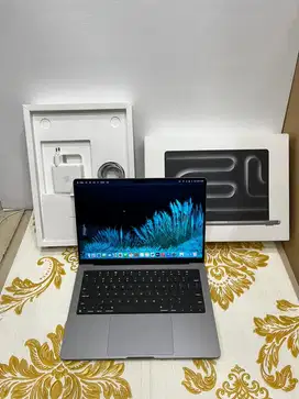 Macbook Pro 14 inch M3 8GB 512GB Second Mulus Ex IBOX