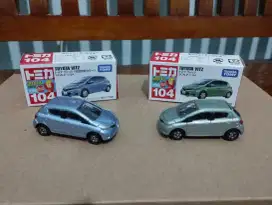 TOMICA TOYOTA VITZ NO. 104