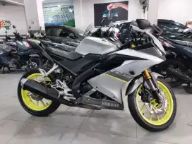 All new R 15 vva 2021