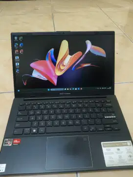 Laptop bekas rasa baru