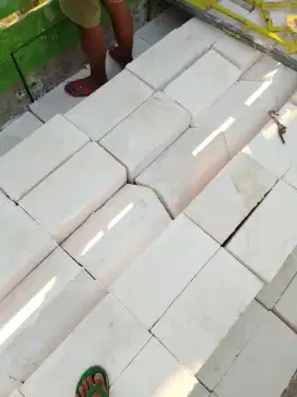Batu kumbung superr