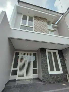 RUMAH BARU MANYAR DEKAT GALAXI MALL KERTAJAYA UNAIR MERR SUTOREJO SURA