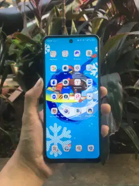 Tecno Spark 20 pro 12+9/256 Hp & Casan ori