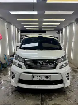Toyota Vellfire 2013 Bensin