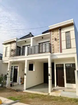 Rumah 2  lantai siap huni dan siap untung! 9 memit ke LRT harjamukti