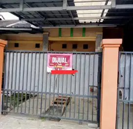 Rumah Nyaman di dekat VBI 6