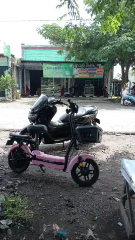 Sepeda listrik Aviator