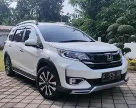 BR-V PRESTIGE METIC