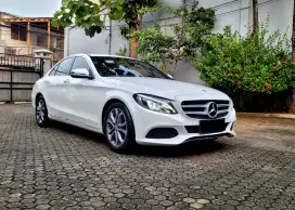 MERCY C200 AVG AMG 2016