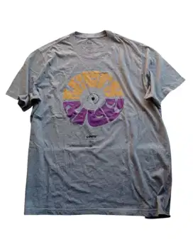 Kaos Levis Second