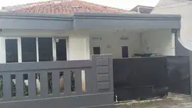 Rumah kampung di jkn utama belakang RS permata sawangan depok
