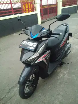 Vario 125 LED thn 2015 lengkap mulus orisinil