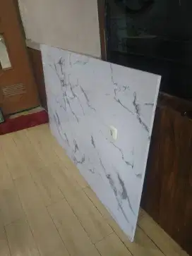 Backdrop tv minimalis