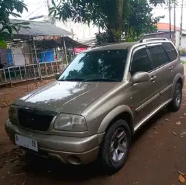 Suzuki Escudo 2003 Bensin