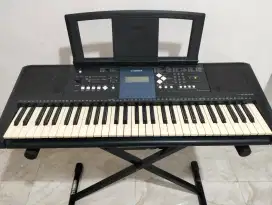Keyboard Yamaha PSR E333