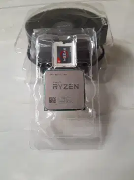 Procesor Ryzen 3 1200 & Fan Bawaan