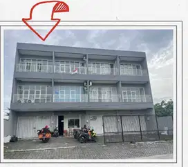 Dian istana kav dpr ruko 3lt aiap pakai