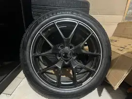 Velg AMG 225/50/ring 18 free ban bekas honda HRV masih kyk baru