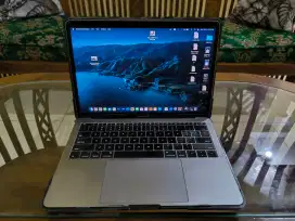 MACBOOK PRO 2017