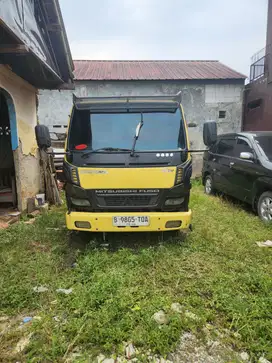 Mitsubishi Colt Diesel Canter FE 71 2012