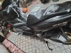 Jual motor pcx 150cc tahun 2021