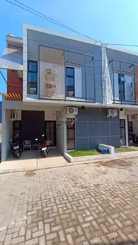 Dijual Rumah Kost Aktif Full Furnish di Daerah Landungsari, Dau Malang