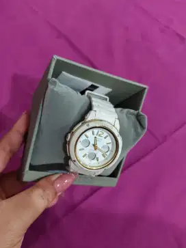 Jam Tangan Baby-G Shock Resist White