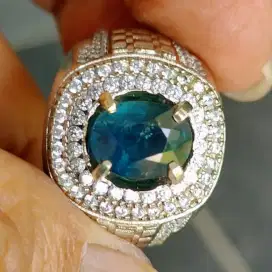 Natural Blue Sapphire 3.39 Carats Memo Noheated
