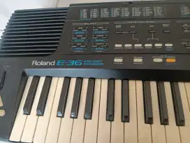 Keyboard Roland e36