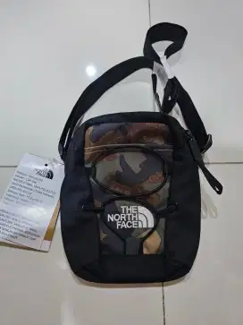 TAS TNF ARMY GREEN