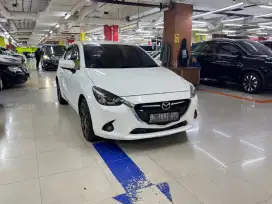 Mazda 2 R AT 2014