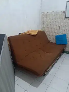 Sofa bad empuk dan terawat