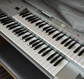 Yamaha Electone Stagea ELB-01