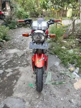 SCORPIO Z 225CC 2006
