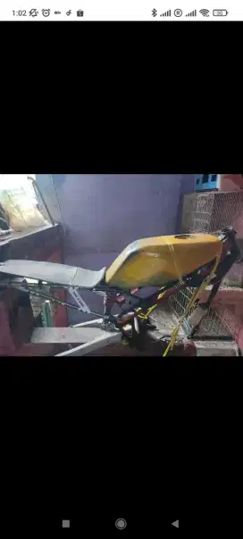 Rangka ninja full sama shok (gak ada tanki/gak sama tanki)