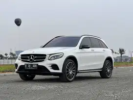 (DP 5JUTA) MERCEDEZ BENZ GLC 200 AMG (NIGHT EDITION) 2019 WHITE PUTIH