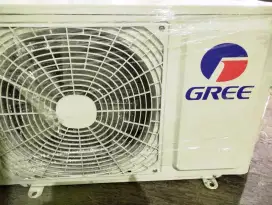 Out Door AC Gree 1 PK, mulus + pasang