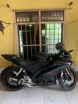 YAMAHA R15 V3 2019