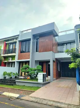 Dijual Rumah Lokasi Strategis Sudah Renovasi Di Graha Raya 7997