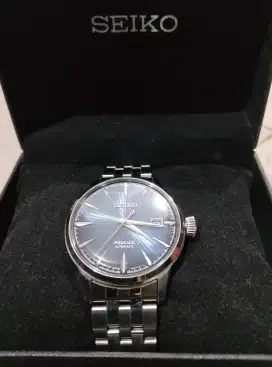 Seiko Presage SRPB41J1 Cocktail Time Blue Moon Blue Gradation Texture