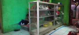 etalase warung 4 trip