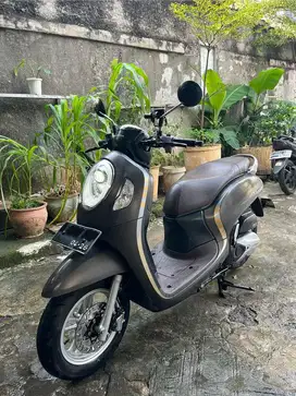 Scoopy Stylish 2021 Keyless