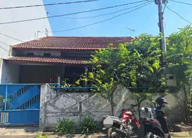 RUMAH LAMA TENGAH KOTA Jl ANGGREK  PEKUNDEN SEMARANG TENGAH