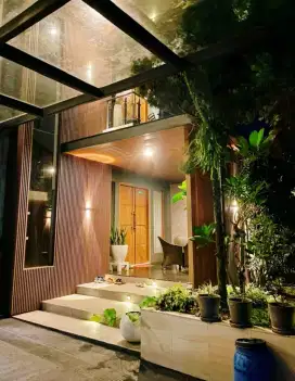 Murah dijual rumah mewah siap huni kolam renang pribadi banyumanik