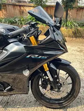 Jual Yamaha R15 V4 tahun 2022 Mulus Terawat, Siap Gas Harga Bersahabat