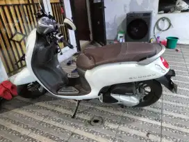 Honda Scoopy pakai remote