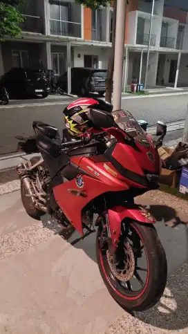 Dijual R15 v3 tahun 2017
