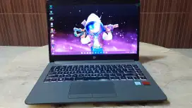Laptop HP core i5 Ram 8GB ssd 512GB RADEON 530 series GEN 8 Backlight
