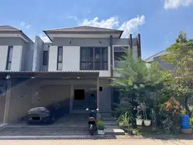 Dijual Rumah Sangat Cantik  Modern The Mozia BSD City  Cluster Amata