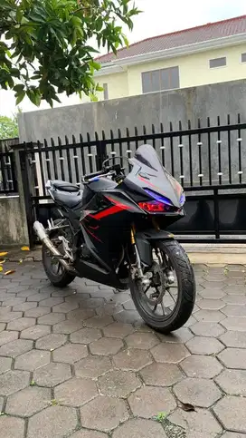 Jual Cepat CBR 150 R Victory Matte Black